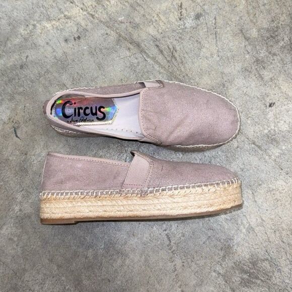 Circus by Sam Edelman Women's Christina Platform, Pink Sand New Shimmer Suede - Picture 2 of 5